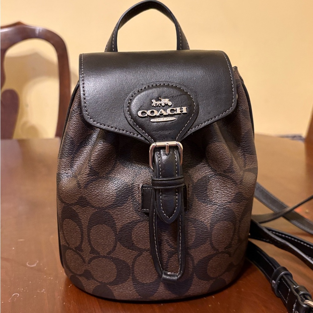 New, without tags Coach backpack purse